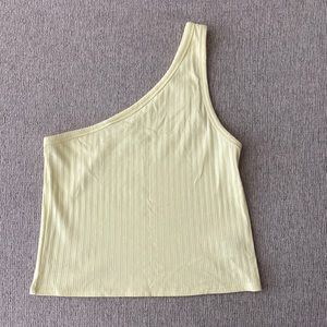 American Eagle one shoulder top!